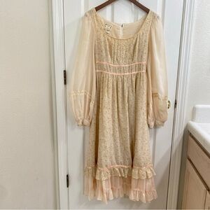 Vintage 1970s Gunne Sax Cream Floral Prairie Dress - Sheer Long Sleeves, Ruffled